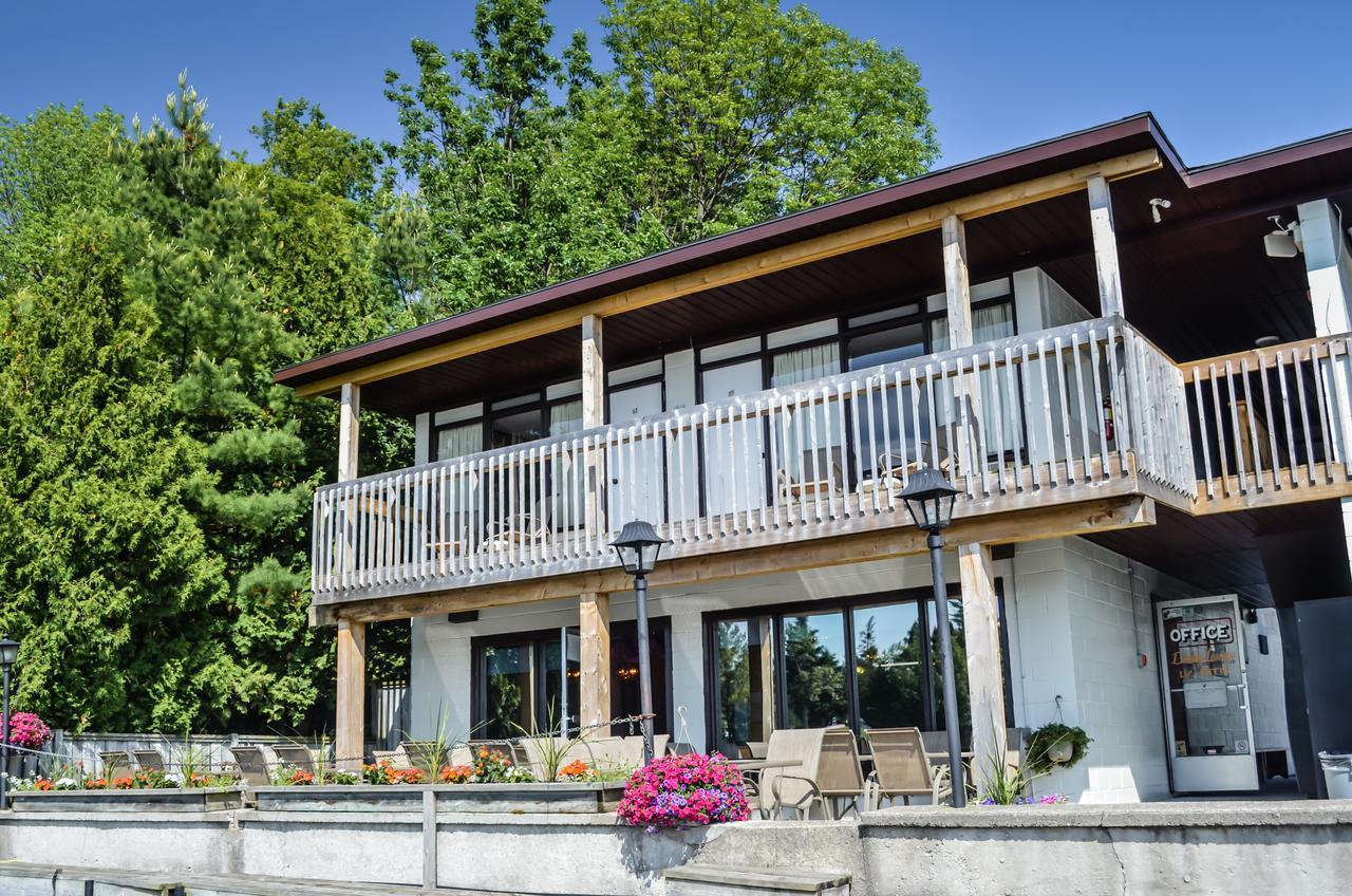 Kit Wat Motel & Marina Sauble Beach Esterno foto