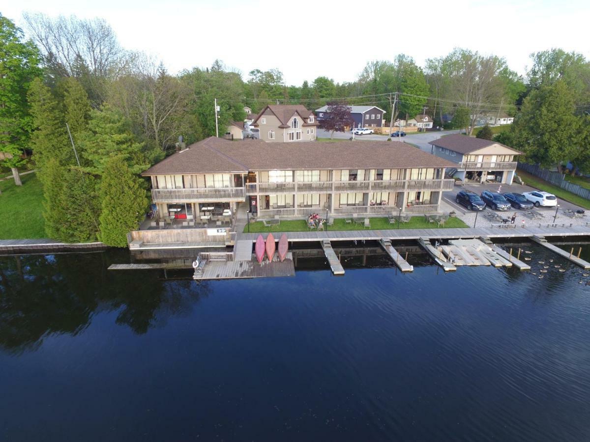 Kit Wat Motel & Marina Sauble Beach Esterno foto